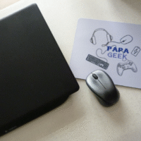 Tapis de souris « Papa Geek »